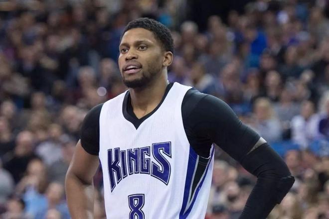 小组赛偶有 小组赛偶有