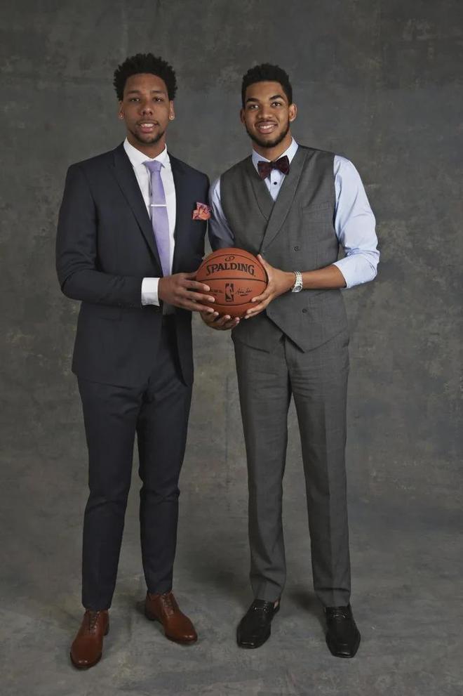 底角轮转到 底角轮转到